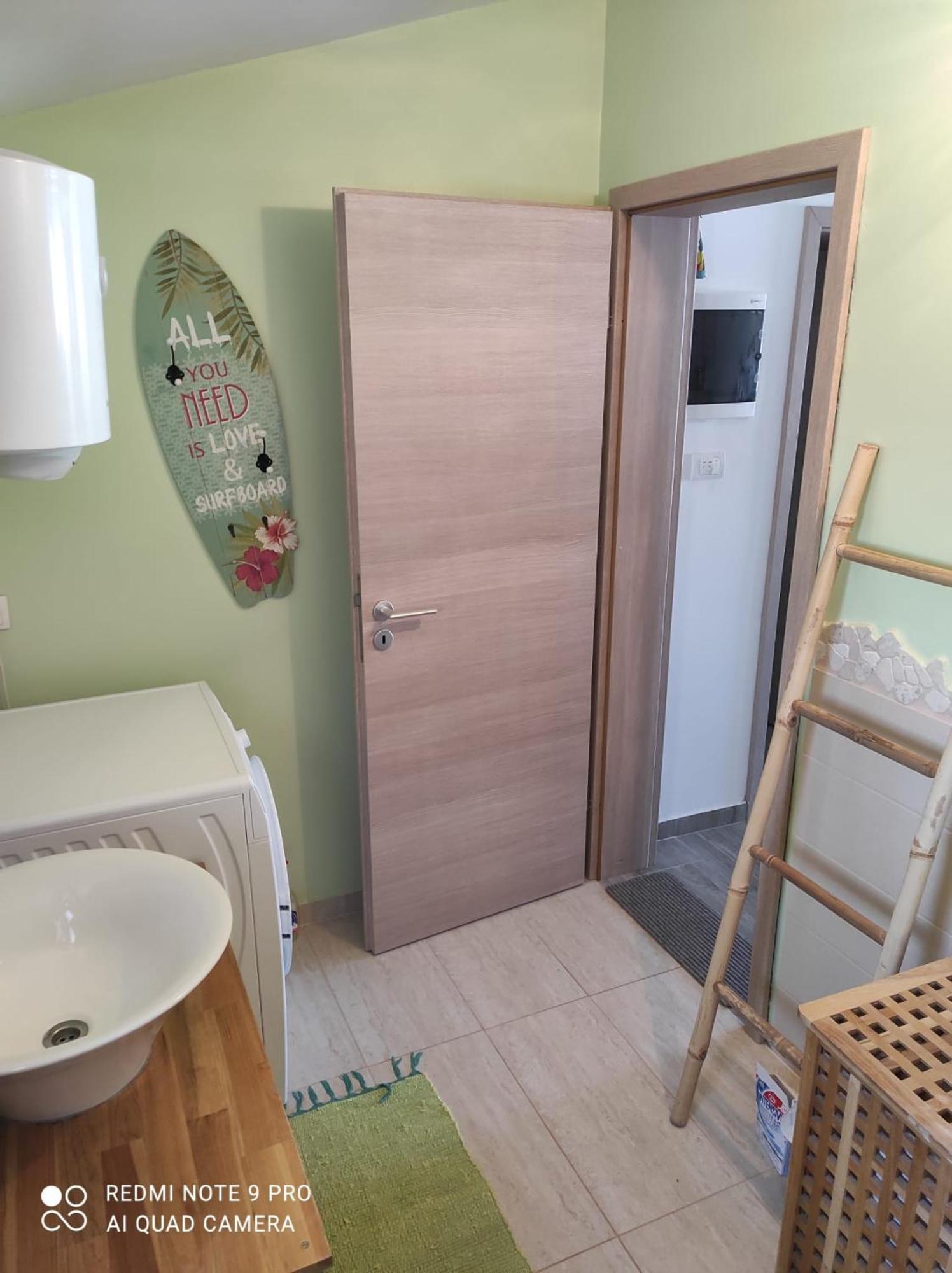 Apartment House Vir-To-All Luaran gambar