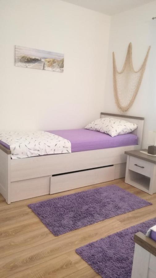 Apartment House Vir-To-All Luaran gambar